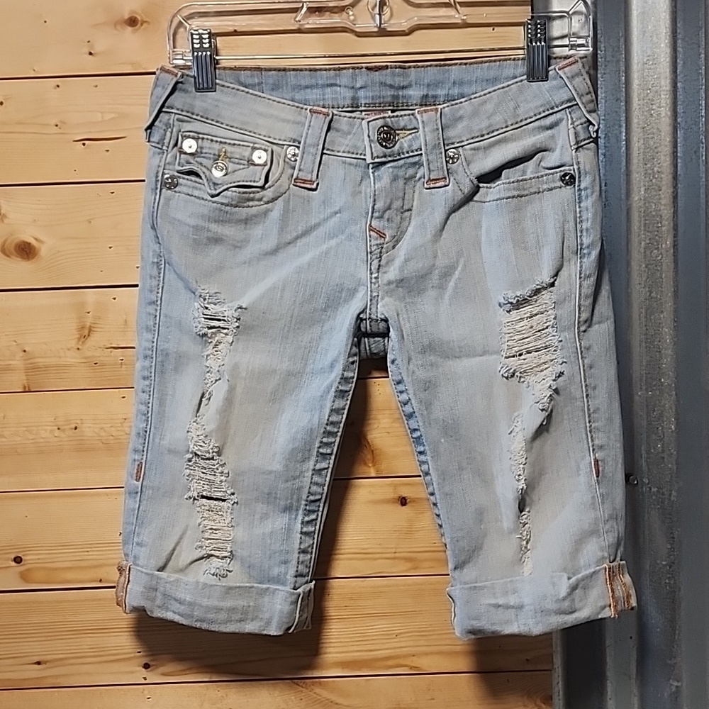 True Religion Bermuda Knee Length Shorts size 26